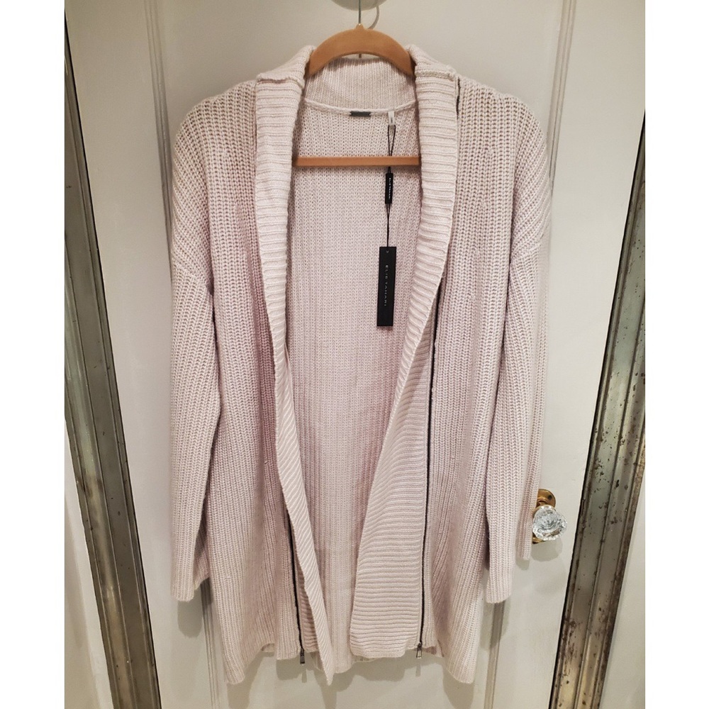 Elie Tahari Sweater
